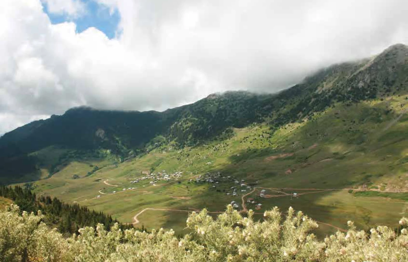 Yeşilce ve Topçam Yaylaları